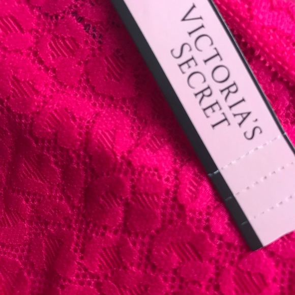 ❤️‍🔥Victoria’s Secret Cheeky Panties❤️‍🔥 - Picture 4 of 5